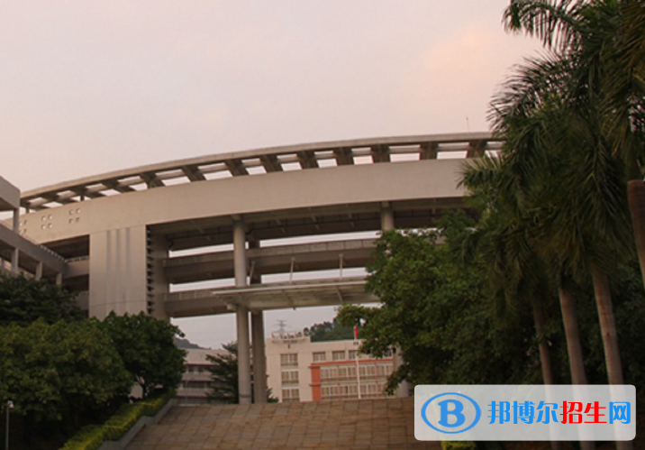 廣州第二中學(xué)2021年排名