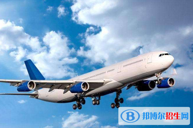 武漢2021年女生學航空服務學校好嗎
