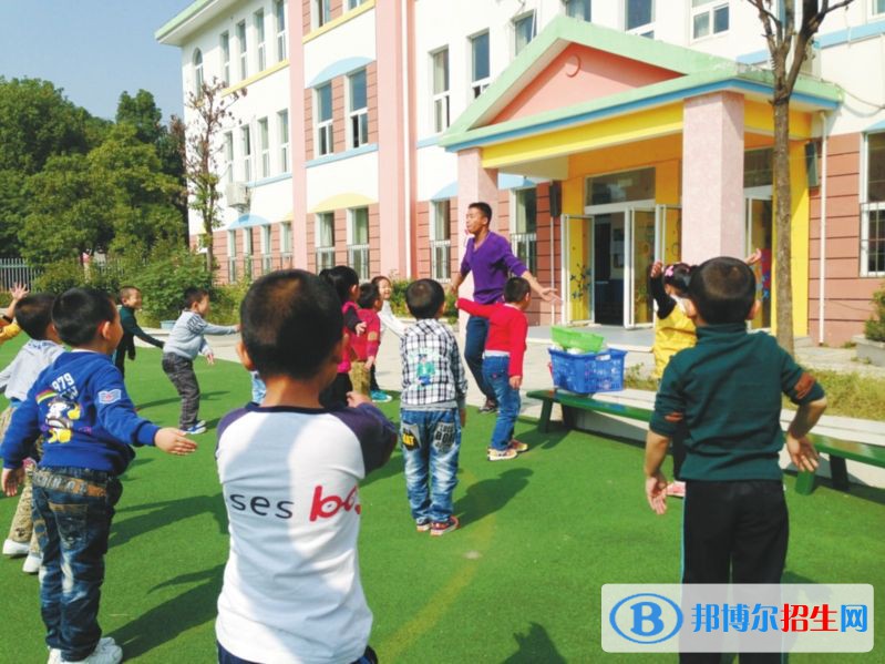 貴陽(yáng)2021年女生初中畢業(yè)上幼師學(xué)校
