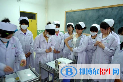 成都2021年衛(wèi)校什么專業(yè)適合女生