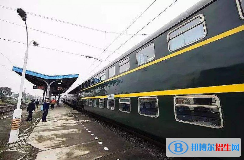 西安2021年女生讀鐵路學校好不好