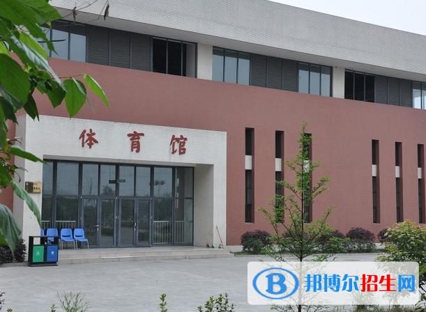 成都2021年初中畢業(yè)可以去中專學(xué)校嗎