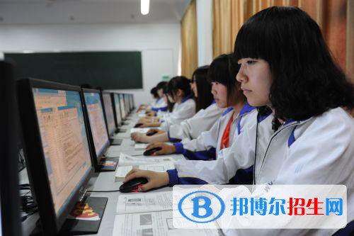 貴州2021年初中生上計算機學(xué)校