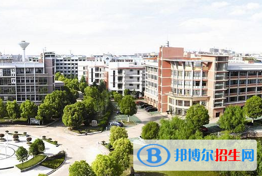 義烏城鎮(zhèn)職業(yè)技術學校