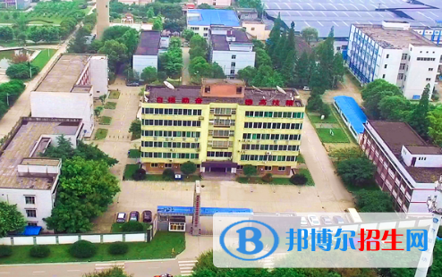成都2021年中專學校讀幾年