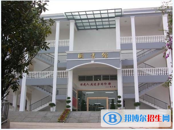 昆明工業(yè)職業(yè)技術(shù)學院五年制大專學校是幾專