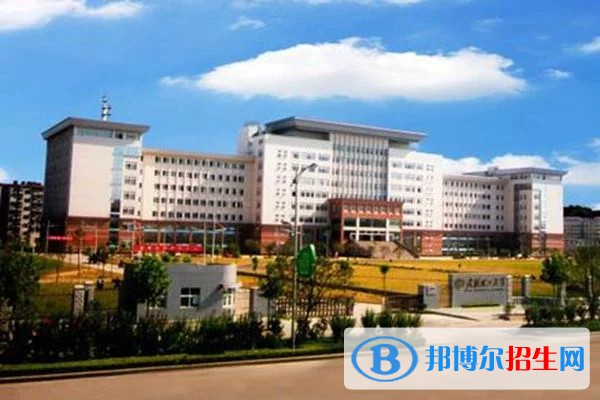 北京房地產(chǎn)職工中等專業(yè)學(xué)校怎么樣、好不好