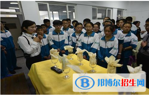 煙臺(tái)臨港工業(yè)學(xué)校怎么樣、好不好