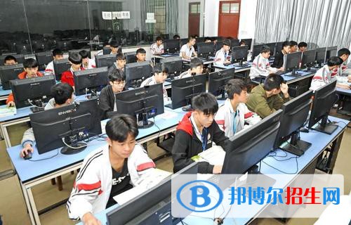 貴陽2021年女生學(xué)計算機學(xué)校好找工作嗎
