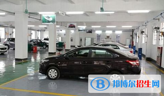 貴陽2021年哪個(gè)汽修學(xué)校就業(yè)好