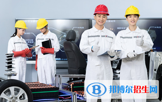 貴陽2021年汽修學(xué)?？梢詫W(xué)什么