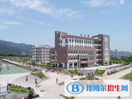 廣東2021年中專學(xué)校和中專有哪些區(qū)別