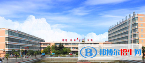 安徽淮北煤電技師學(xué)院地址在哪里
