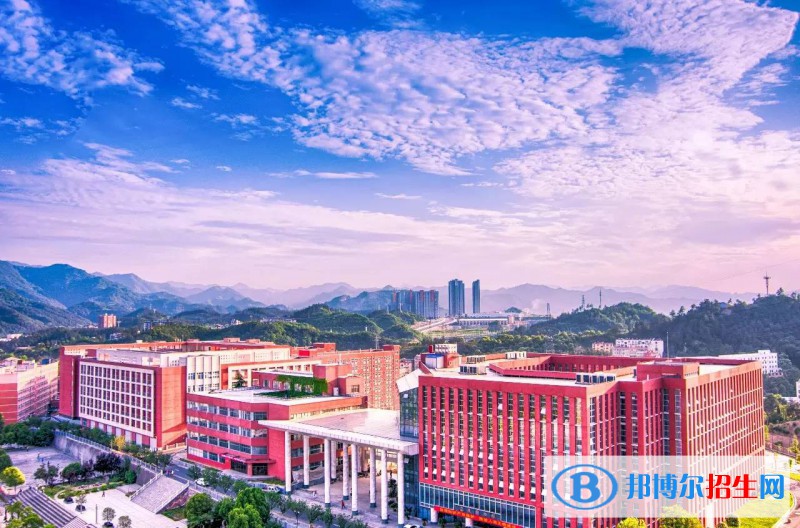廣東2021年去讀汽修學(xué)校學(xué)什么對(duì)以后好一點(diǎn)