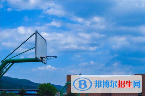 成都2021年中等?？剖侵袑? width=