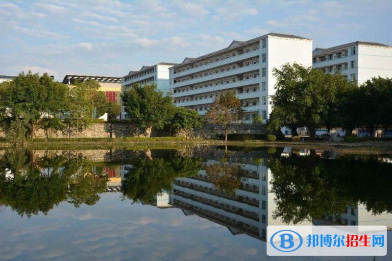 廣東2021年讀中專學(xué)校一年要多少錢