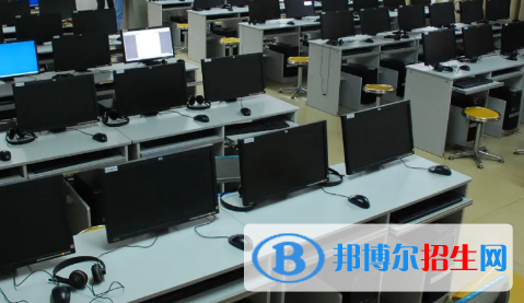 貴陽2021年有哪些計(jì)算機(jī)學(xué)校就業(yè)好