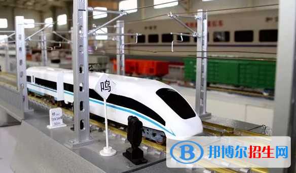 貴陽2021年軌道交通學校咨詢電話