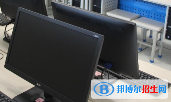 浙江2021年計算機學(xué)校里面都有哪些專業(yè)