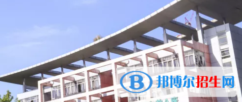 成都2021年哪個(gè)護(hù)理學(xué)校就業(yè)好