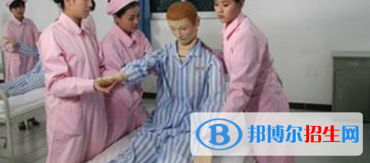 成都2021年護(hù)理學(xué)校讀什么專(zhuān)業(yè)有前途