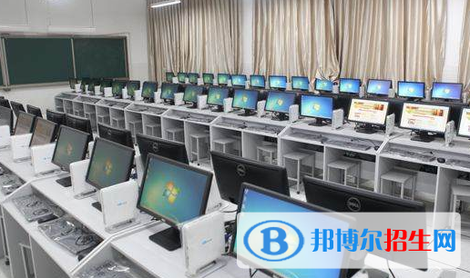 杭州2021年計算機(jī)學(xué)校理論包括什么