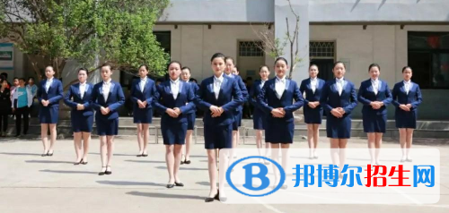 甘肅2021年航空服務(wù)學(xué)校讀出來是什么文憑