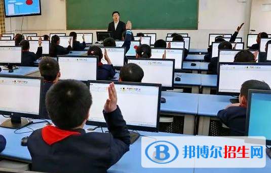 杭州2021年計(jì)算機(jī)學(xué)校是什么學(xué)校
