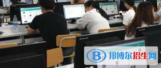 四川2021年計算機(jī)學(xué)校和職高哪個好