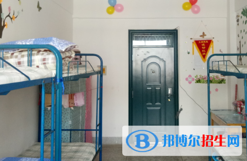 鎮(zhèn)遠中等職業(yè)學校2022年宿舍條件