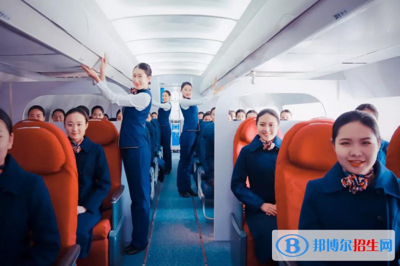 蘭州2022年航空服務學校讀出來是什么文憑