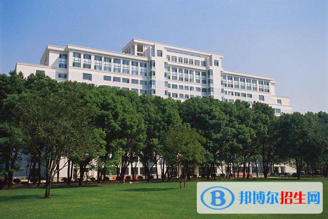 四川2022年中專(zhuān)哪個(gè)學(xué)校好啊