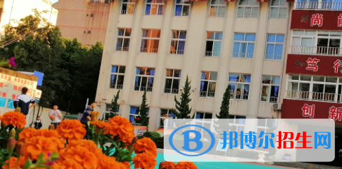 成都2022年有哪些計(jì)算機(jī)學(xué)校比較好就業(yè)