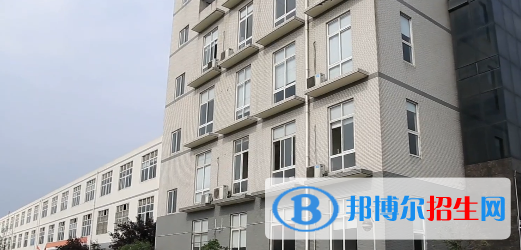 成都青華職業(yè)學校2022年報名條件、招生要求、招生對象