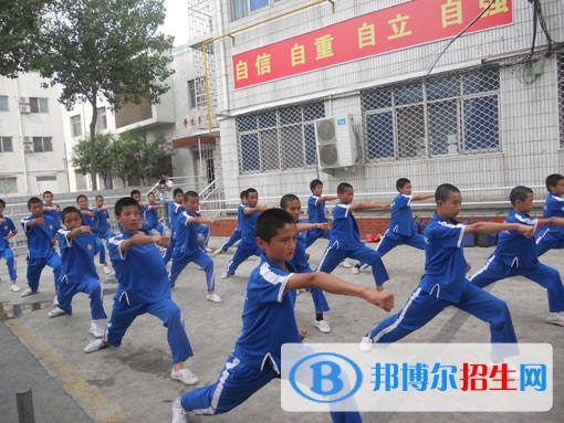 樂(lè)山大佛文武學(xué)校2022年學(xué)費(fèi)、收費(fèi)多少