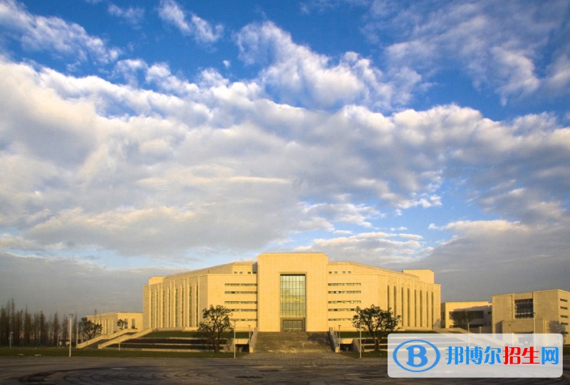 眉山市仁壽縣華達(dá)中等職業(yè)學(xué)校2022年報名條件、招生要求、招生對象 