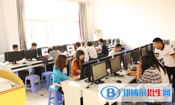 杭州2021年電子商務學校什么專業(yè)適合男生