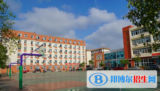 貴陽2022年初中畢業(yè)能上什么中專學校