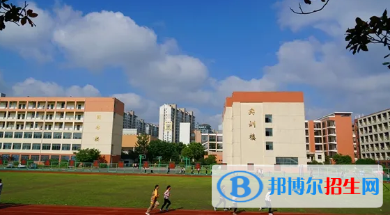 貴陽2022年沒有初中畢業(yè)可以讀中專學校嗎