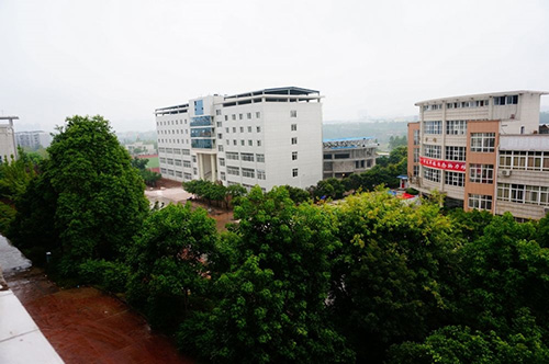 廣安職業(yè)技術(shù)學(xué)院怎么樣、好不好