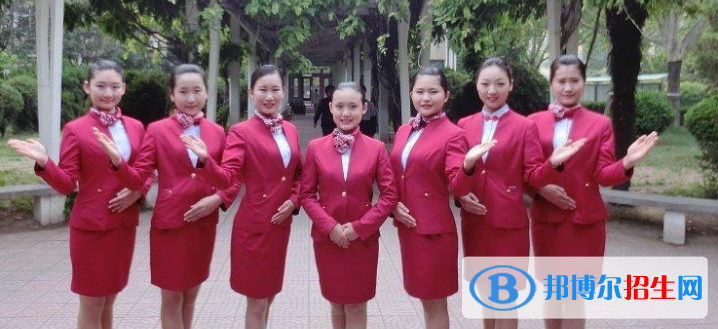 河北2022年初中生報什么航空服務(wù)學(xué)校好