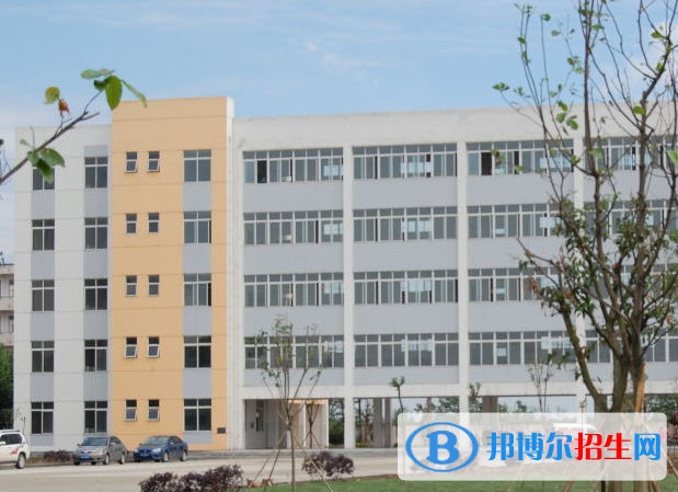 石家莊科技經貿中等專業(yè)學校怎么樣、好不好