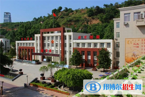 西安旅游職業(yè)中等專業(yè)學(xué)校2022年報名條件、報名對象