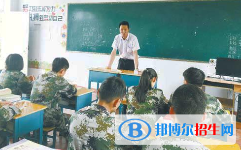 潼南縣遠(yuǎn)榮中等職業(yè)學(xué)校2022年招生辦聯(lián)系電話