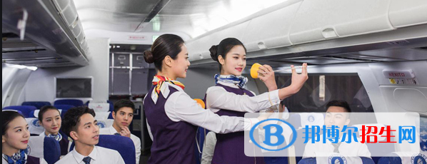 河北2022年航空服務(wù)學(xué)校和幼師哪個(gè)好
