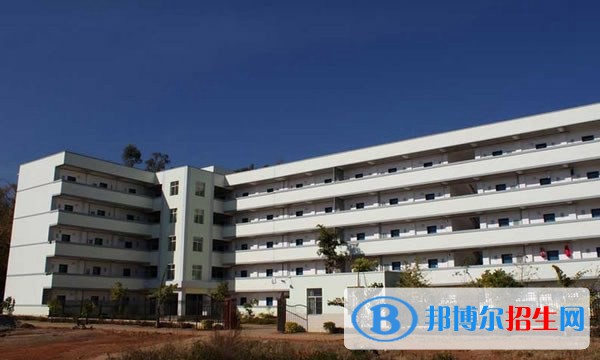 楚雄民族中等專業(yè)學(xué)校2022年學(xué)費(fèi)、收費(fèi)多少