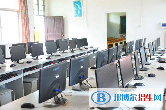 河北2022年計算機(jī)學(xué)校學(xué)什么的