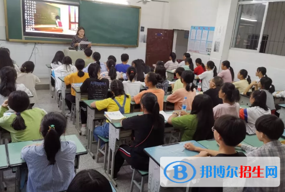 大竹縣石子職業(yè)中學(xué)2022年招生錄取分?jǐn)?shù)線