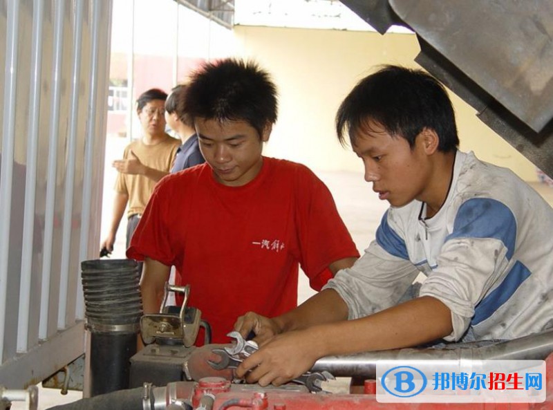 蘭州2022年初中生報什么汽修學(xué)校最好