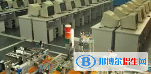 四川省工業(yè)設(shè)備安裝技工學校2022年學費、收費多少